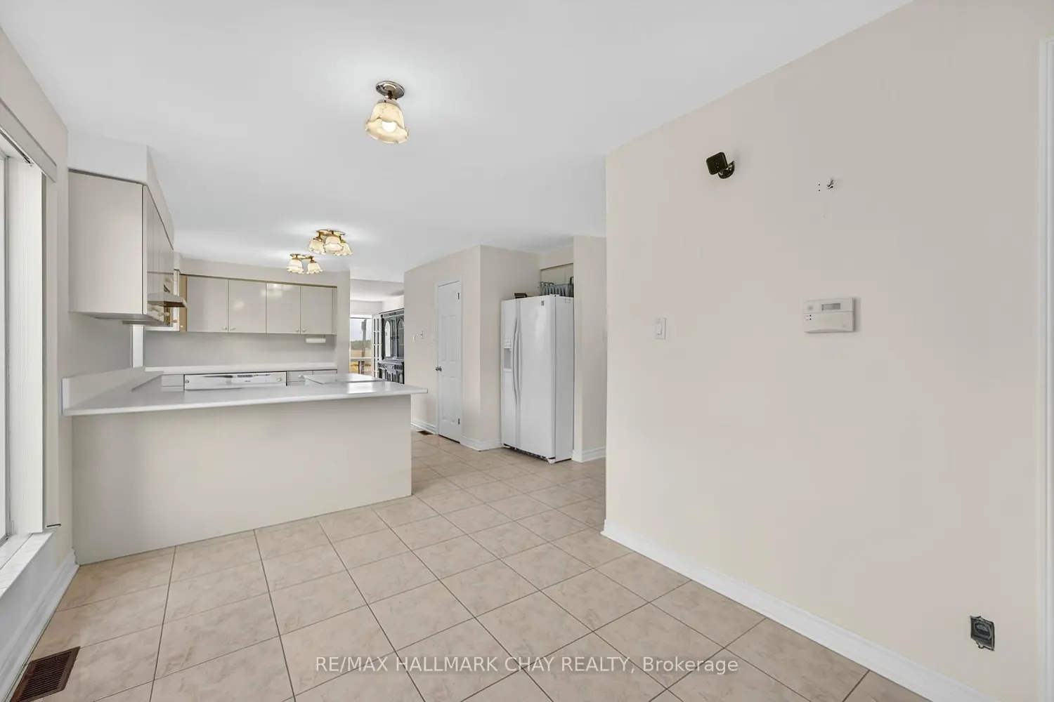 Additional image 7 of 2702 6Th Line