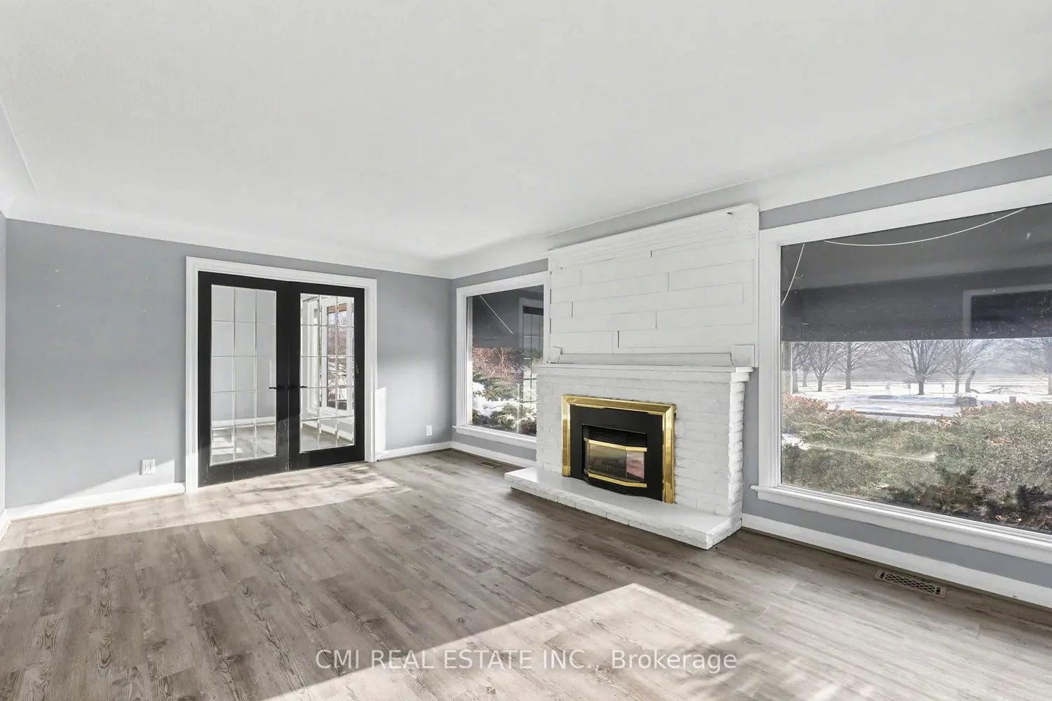 645 Riverside Drive photo 5