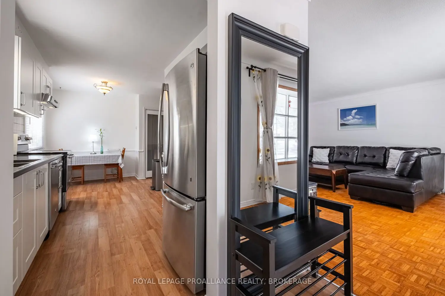 Additional image 3 of 687 Harrow Place