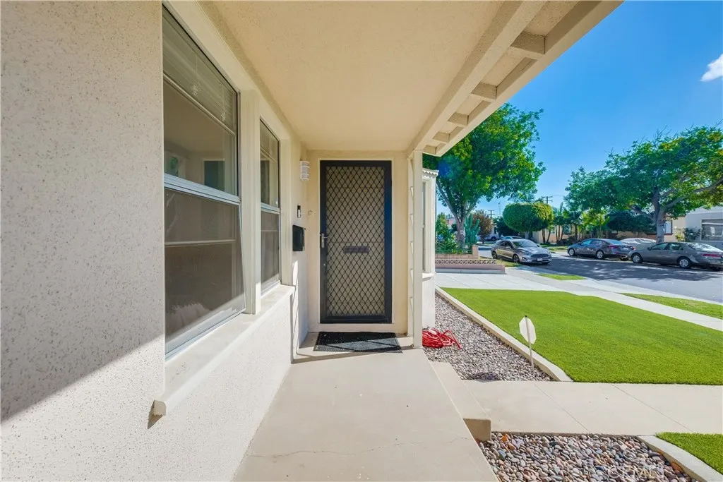 Additional image 50 of 2709 E Van Buren St, Long Beach, CA 90810