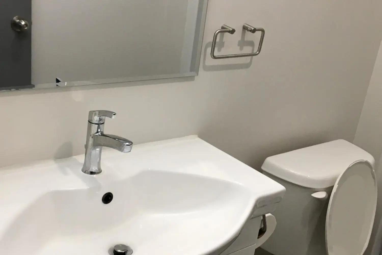 Additional image 9 of 258B Sunview Street 279