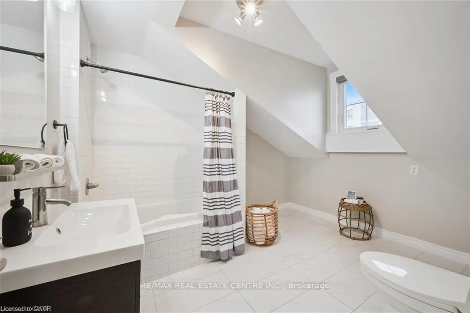 Additional image 7 of 16 - 18 St Andrews Street