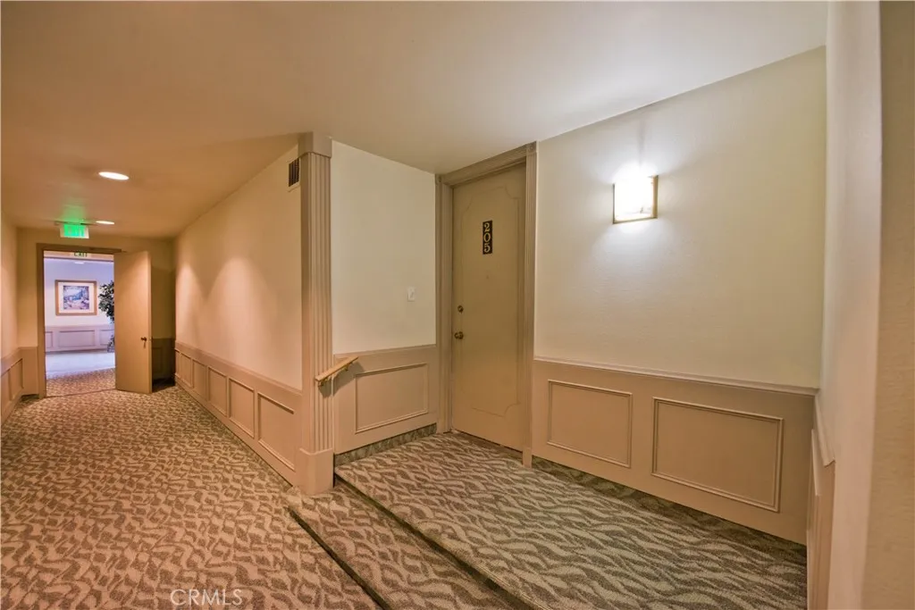 Additional image 24 of 5340 Yarmouth Unit 205, Encino, CA 91316