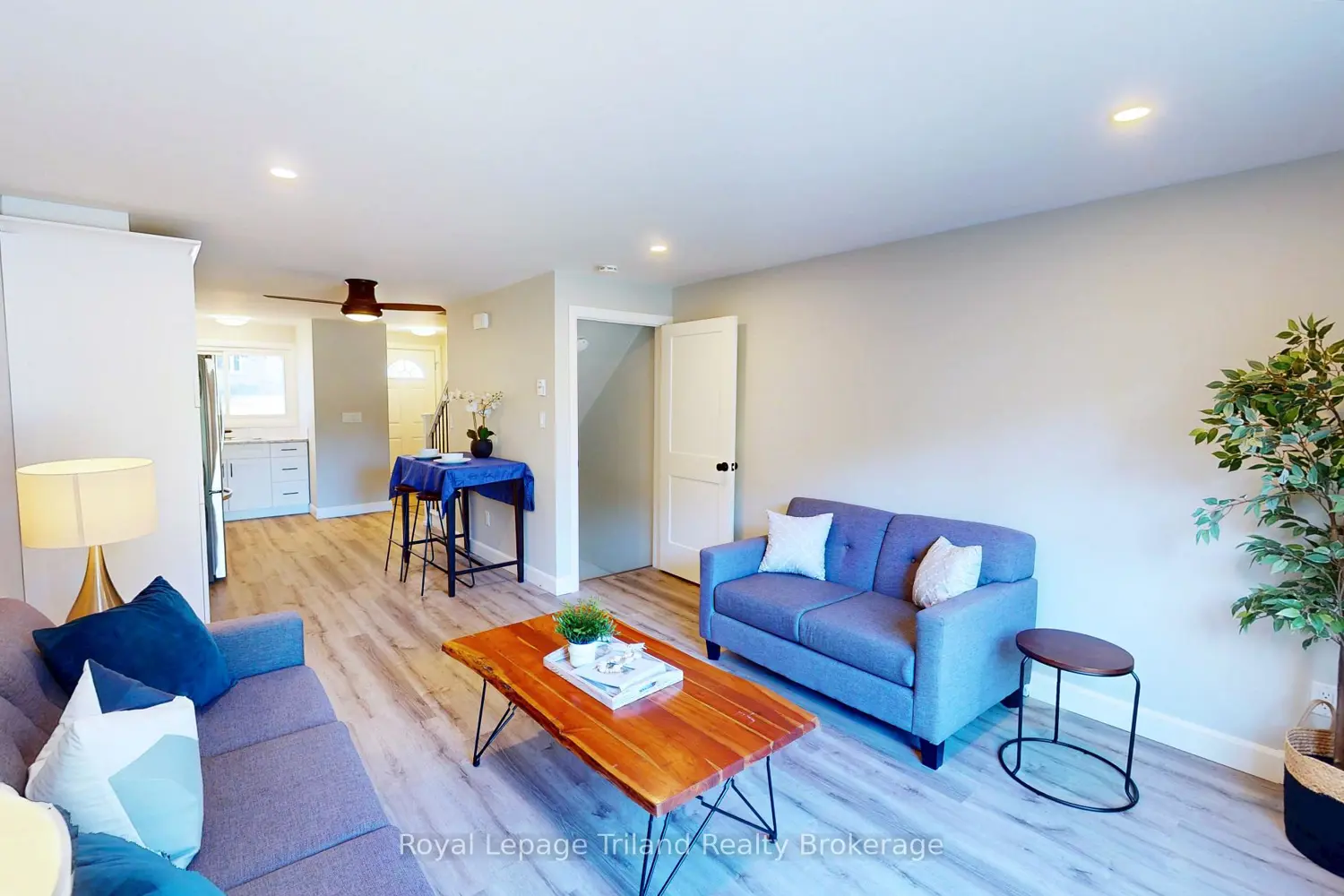 Additional image 7 of 648 Brant Street