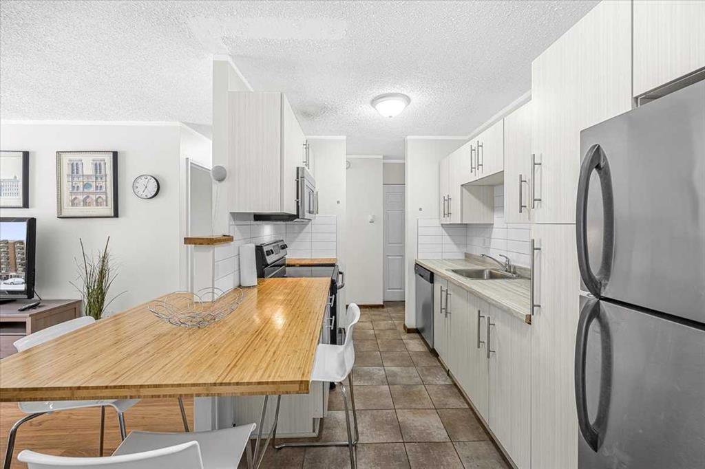 311-339 13 Avenue SW, Calgary, AB, T2R 0K3