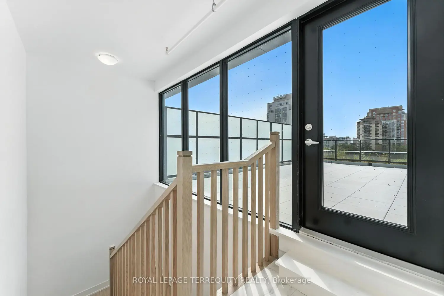 Additional image 11 of 200 Keewatin Avenue Ph05