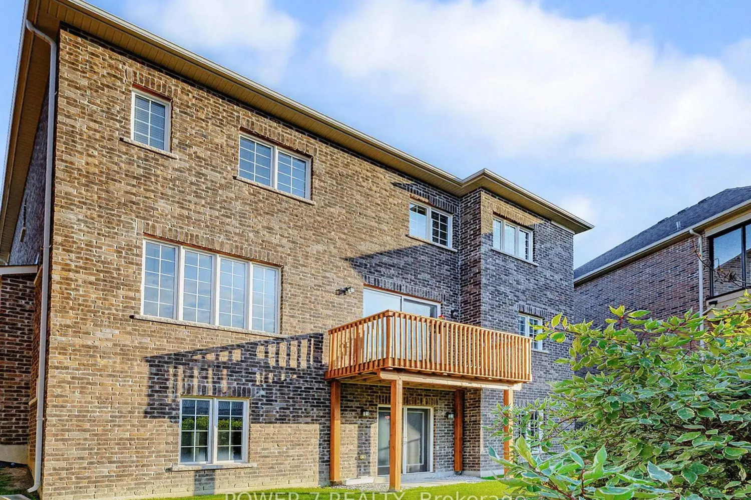 Additional image 18 of 61 Match Point Court