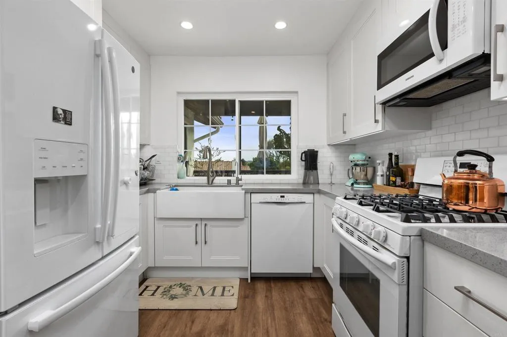 Additional image 19 of 3580 Seahorn Circle, San Diego, CA 92130