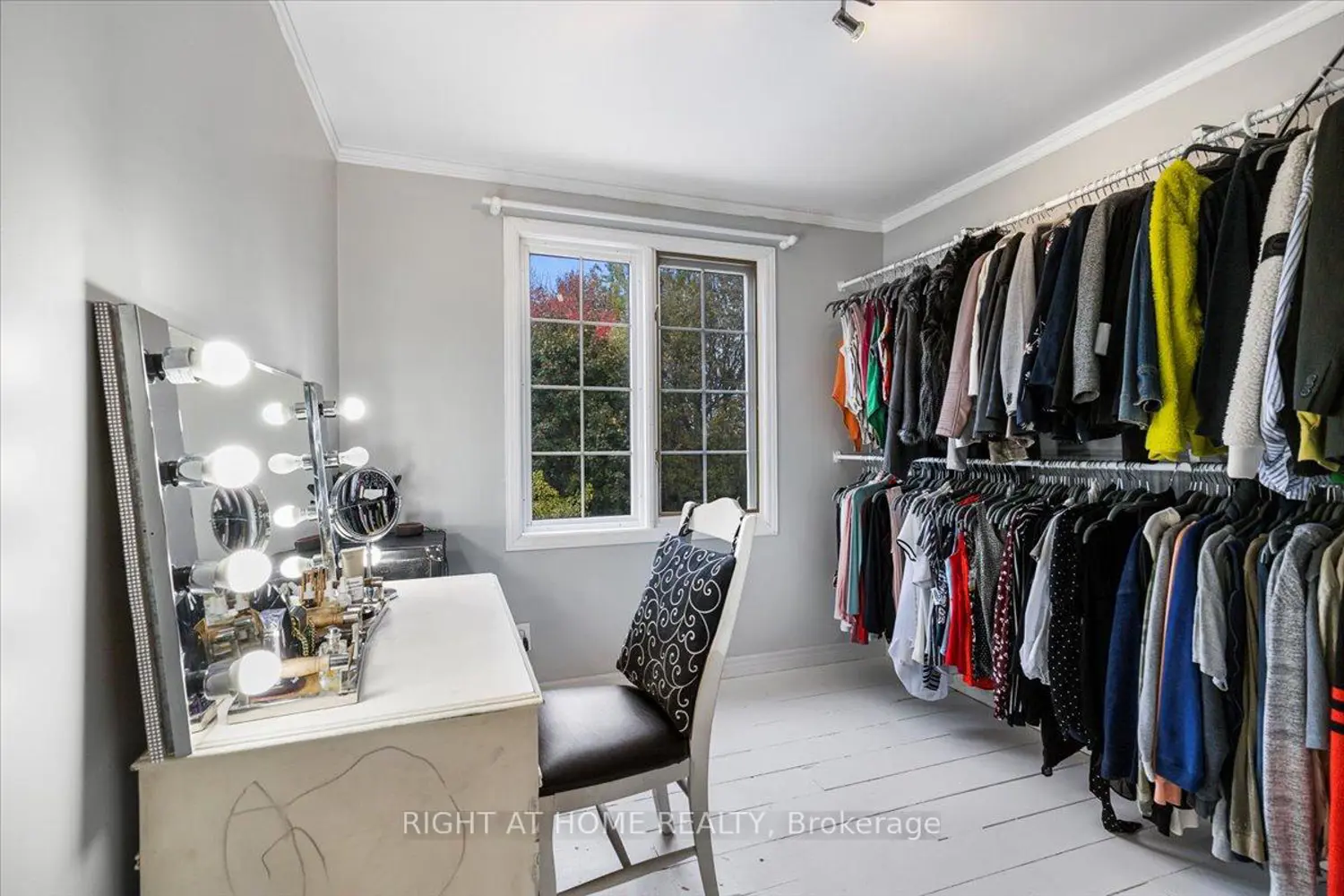 Additional image 16 of 424 Laurier Street