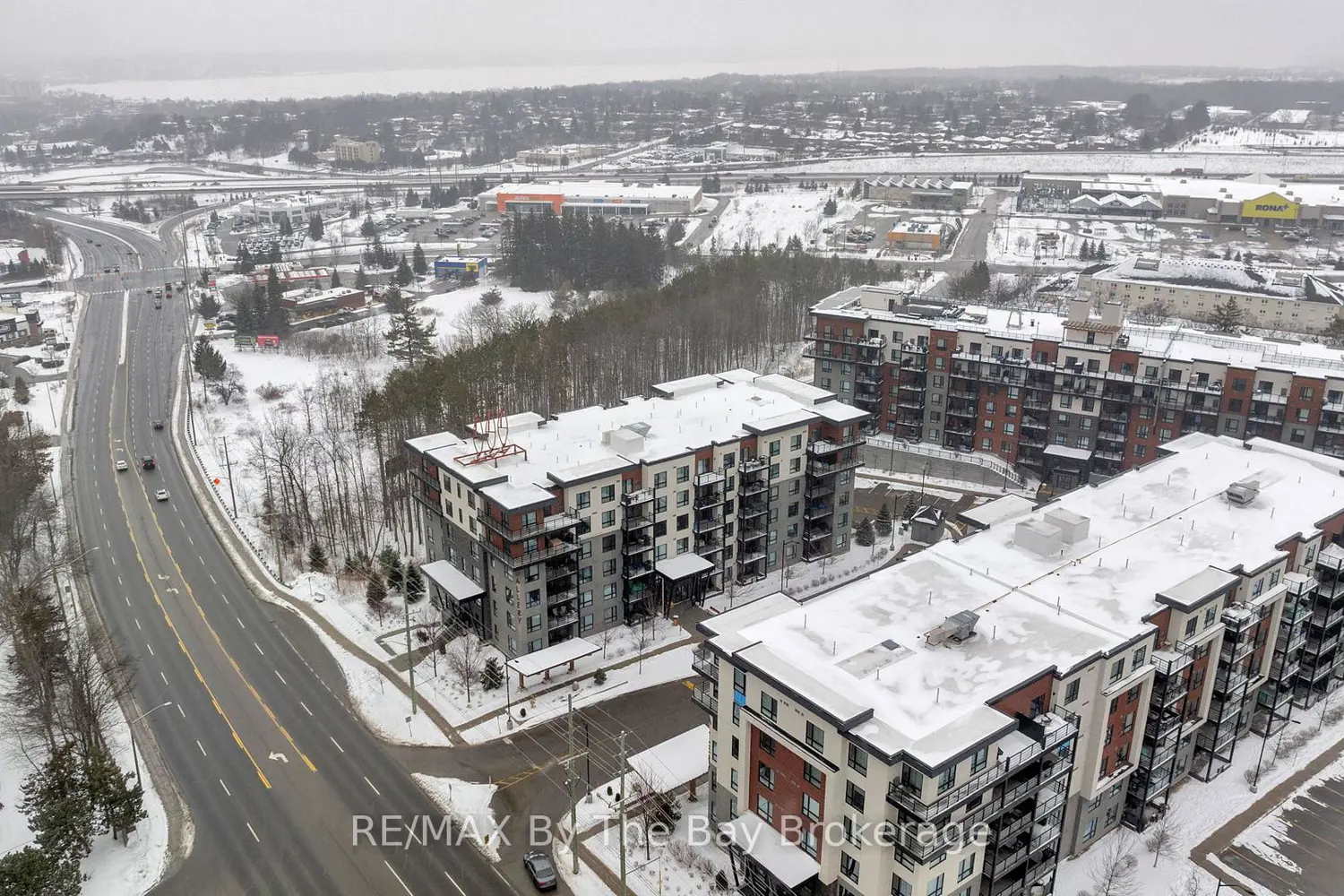 Additional image 20 of 300 Essa Road 309