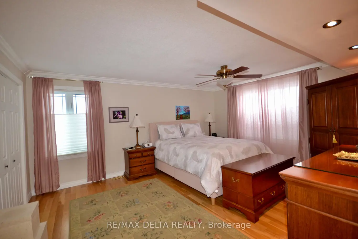 Additional image 12 of 909 Chapman Street