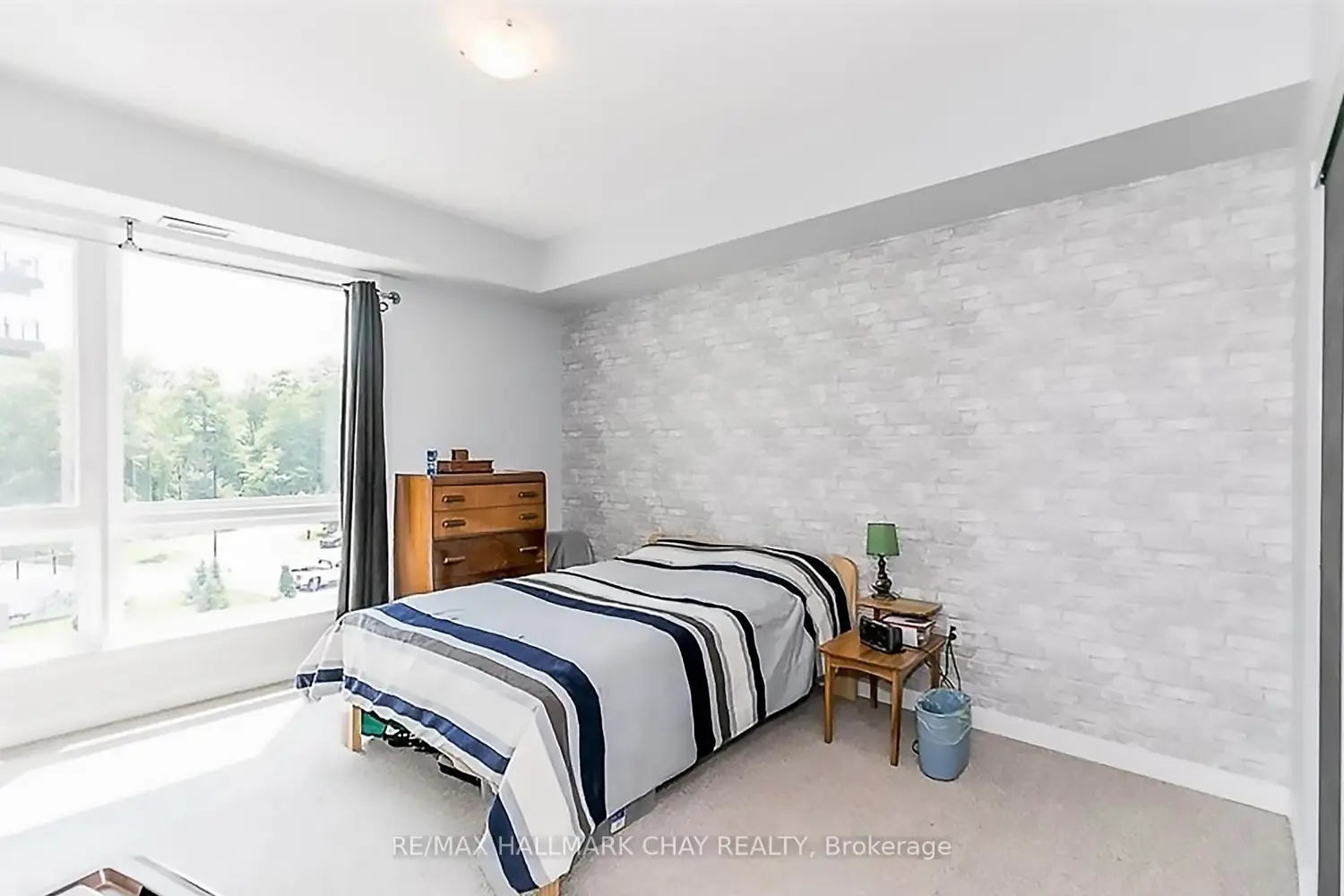 Additional image 9 of 306 Essa Road 302