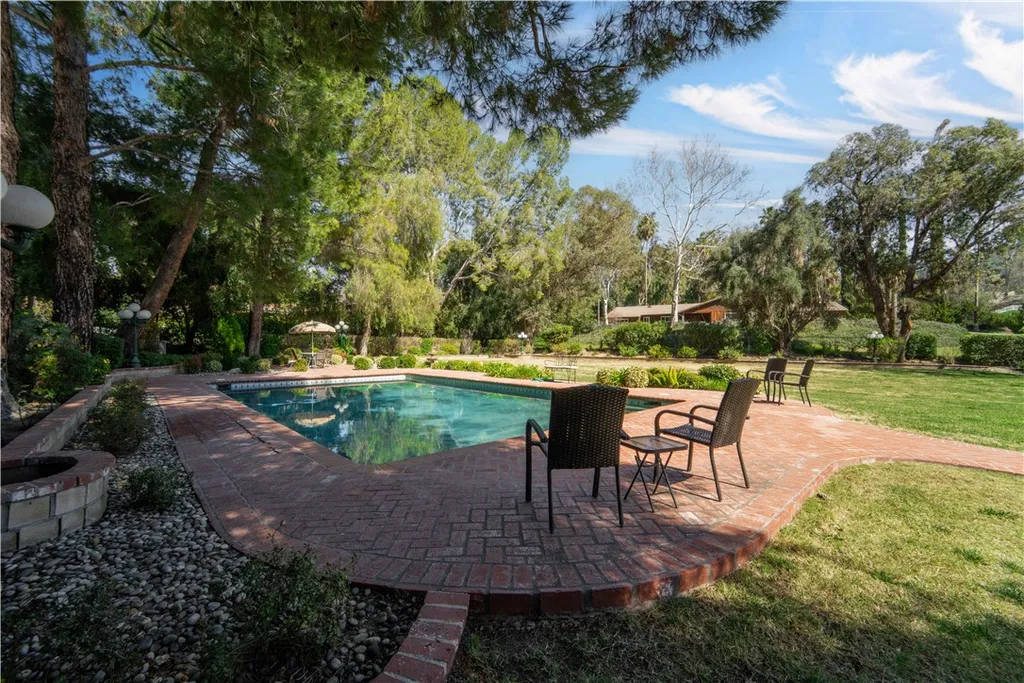 Additional image 47 of 15883 Condor Ridge Rd, Canyon Country, CA 91387