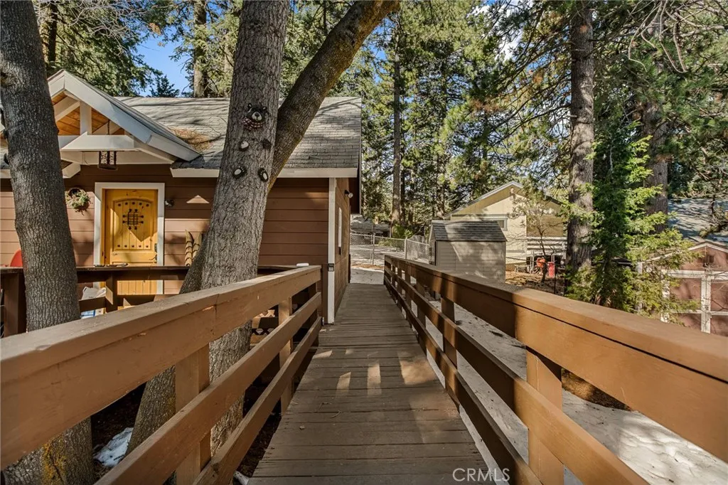 Additional image 3 of 32135 West Drive, Running Springs, CA 92382