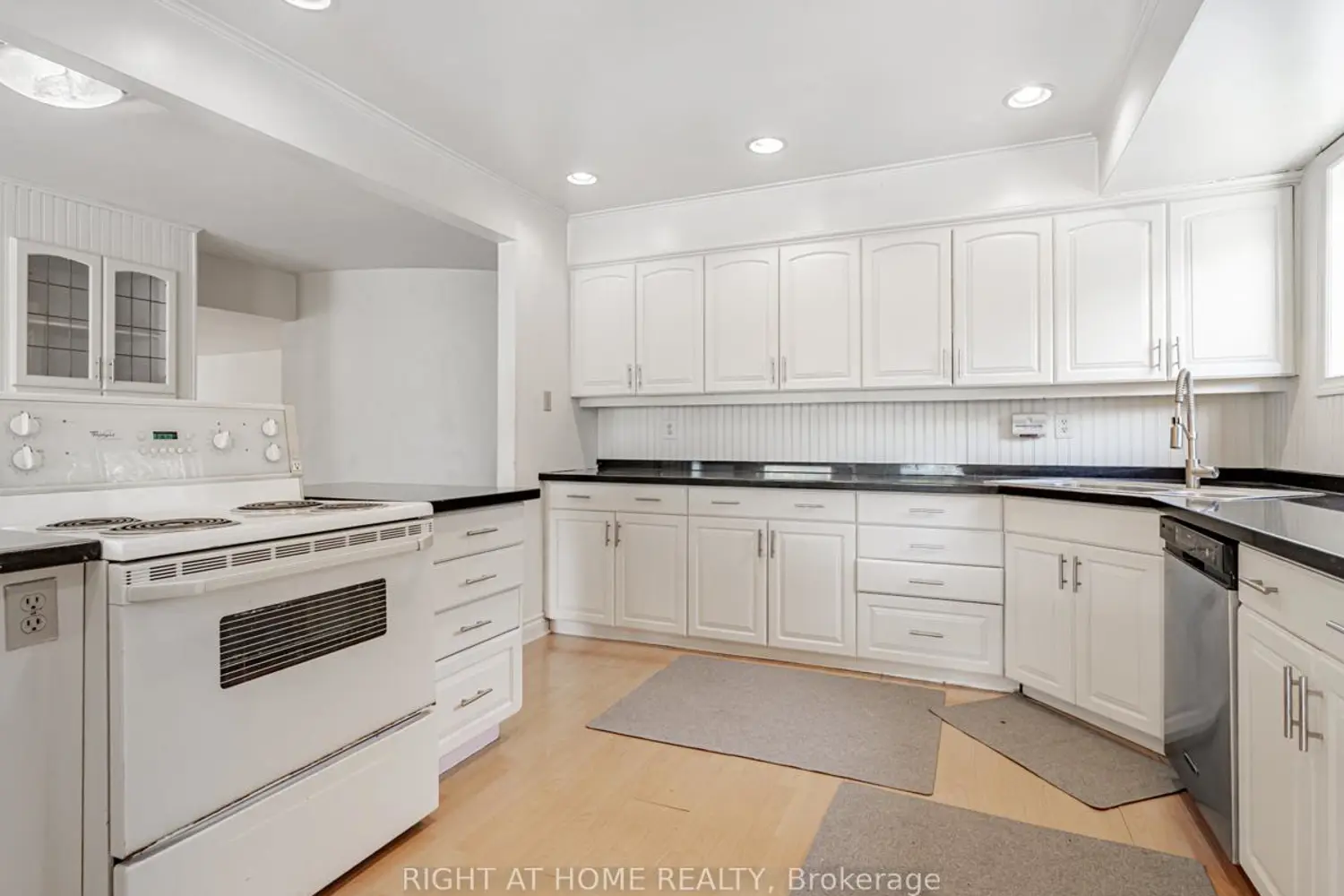 Additional image 4 of 4282 Vivian Road