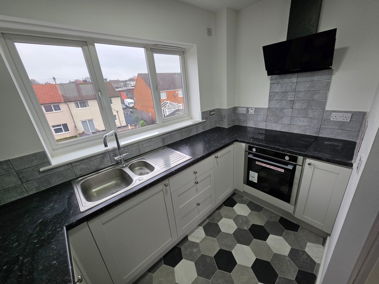 Additional image 7 of 2 Bed Maisonette, Swarcliffe Approach, LS14, N1 7GU