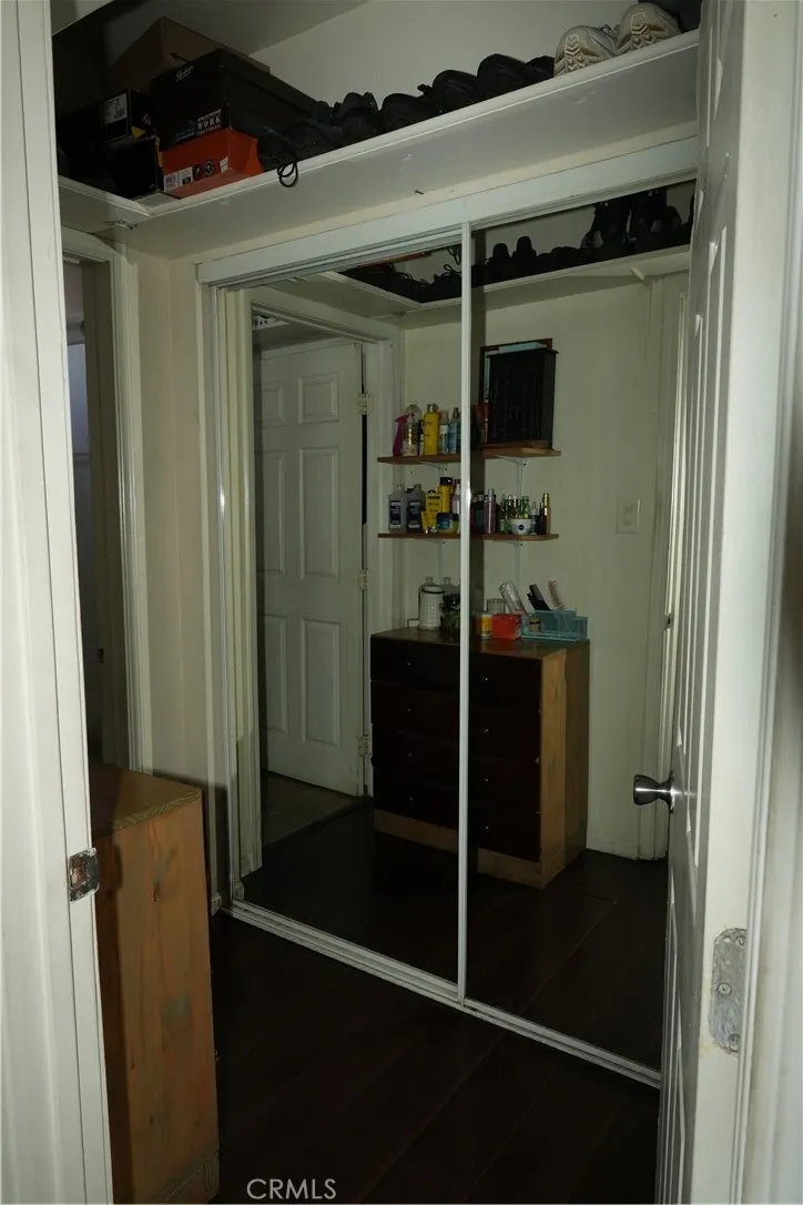 Additional image 73 of 611 W 91st St, Los Angeles, CA 90044