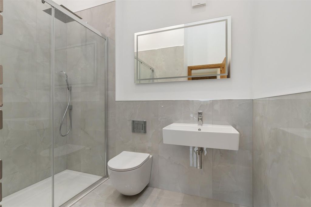 Additional image 12 of 3 bed property for saleHunger Hill, Middleton, Ilkley LS29