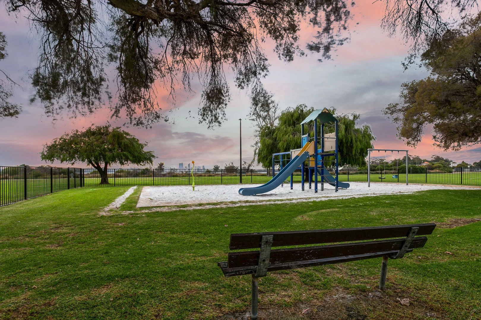 Additional image 18 of 76 Tweeddale Road, Applecross WA 6153