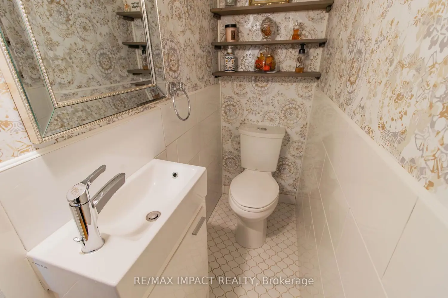 Additional image 5 of 33 Division Street