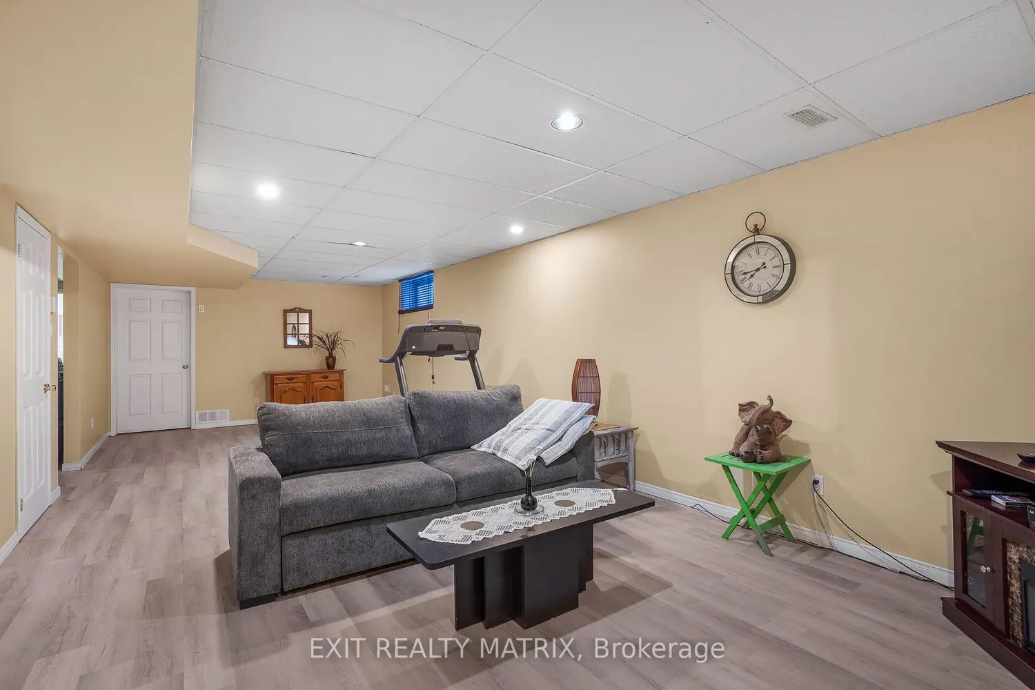 Additional image 13 of 213 Longueuil Street