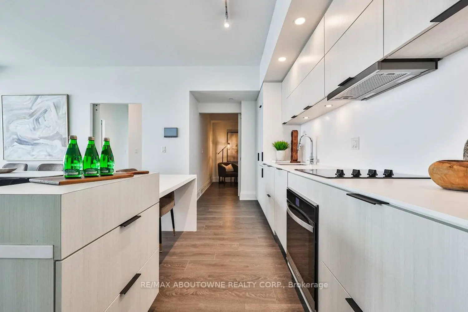 Additional image 2 of 370 Martha Street 2204