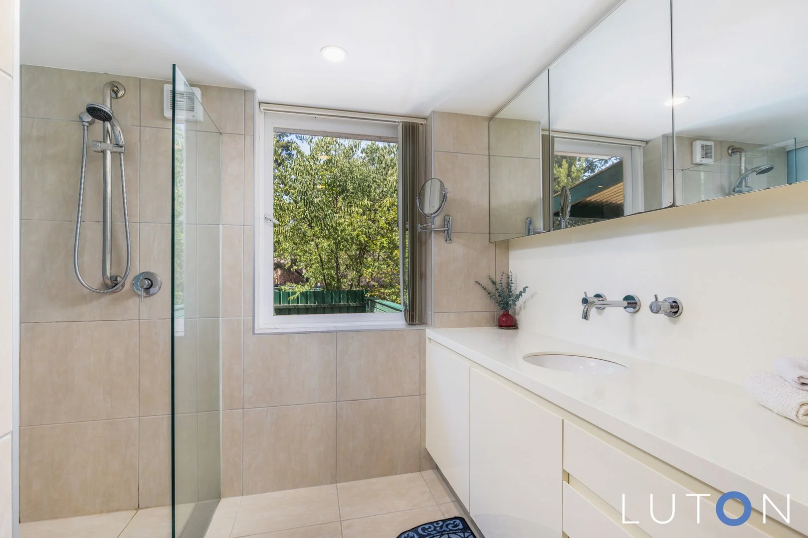 Additional image 32 of 10 Schlich Street, Yarralumla ACT 2600