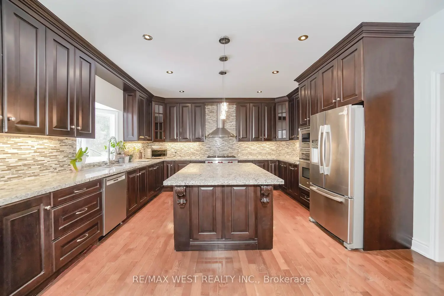 Additional image 5 of 81 Woodview Drive