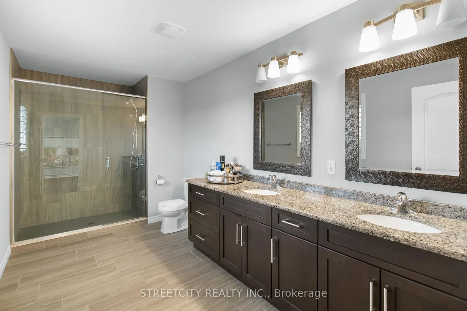 Additional image 7 of 4453 Lismer Lane