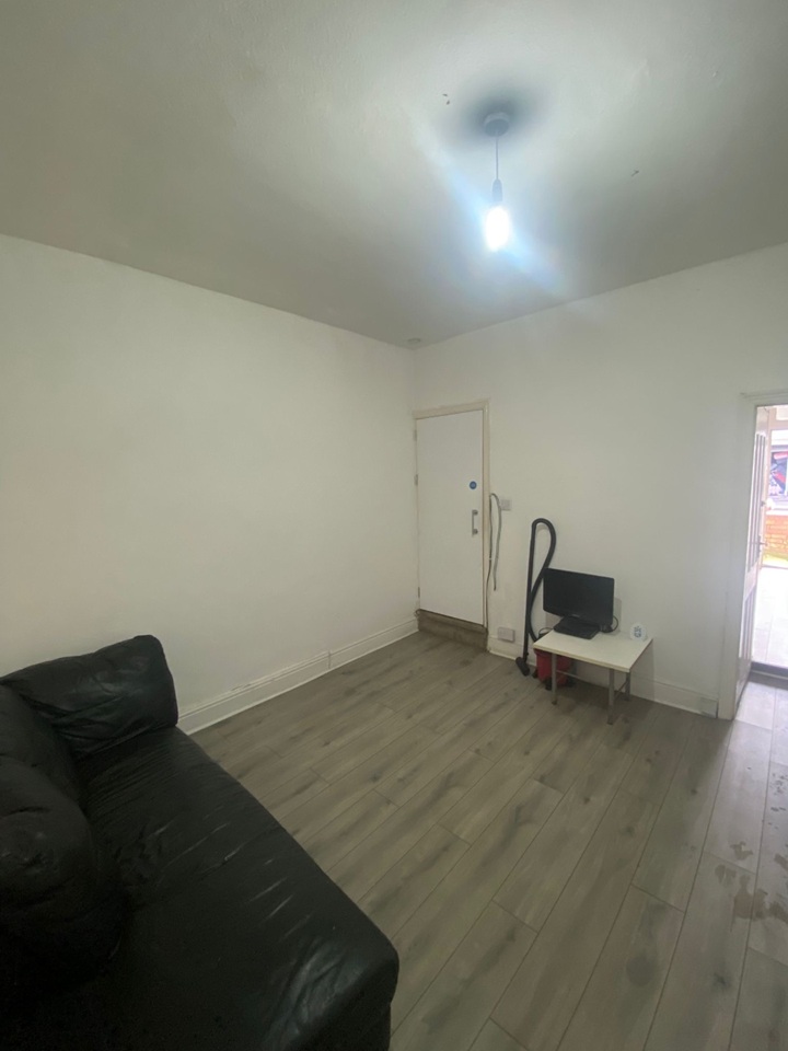 Additional image 5 of Room in a Shared House, Kenelm Road, B10, N1 7GU