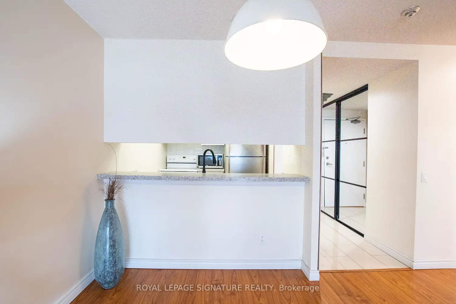 Additional image 10 of 7 Bishop Avenue 1604