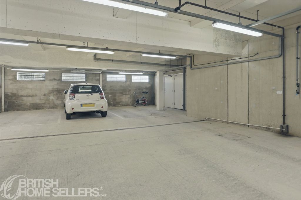 Additional image 15 of 2 bed flat for saleParsonage Way, Plymouth, Devon PL4