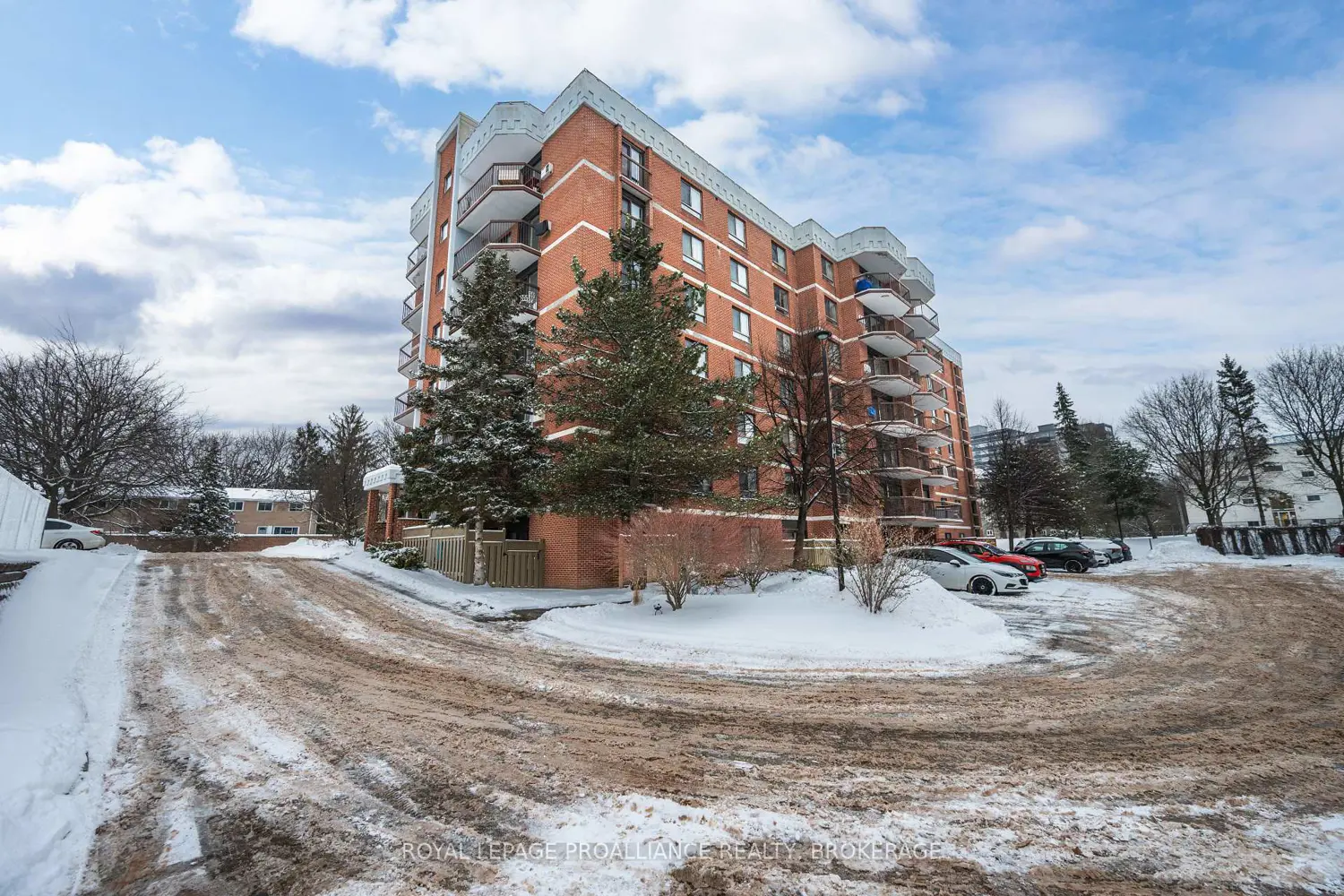 Additional image 3 of 14 Greenview Drive 505