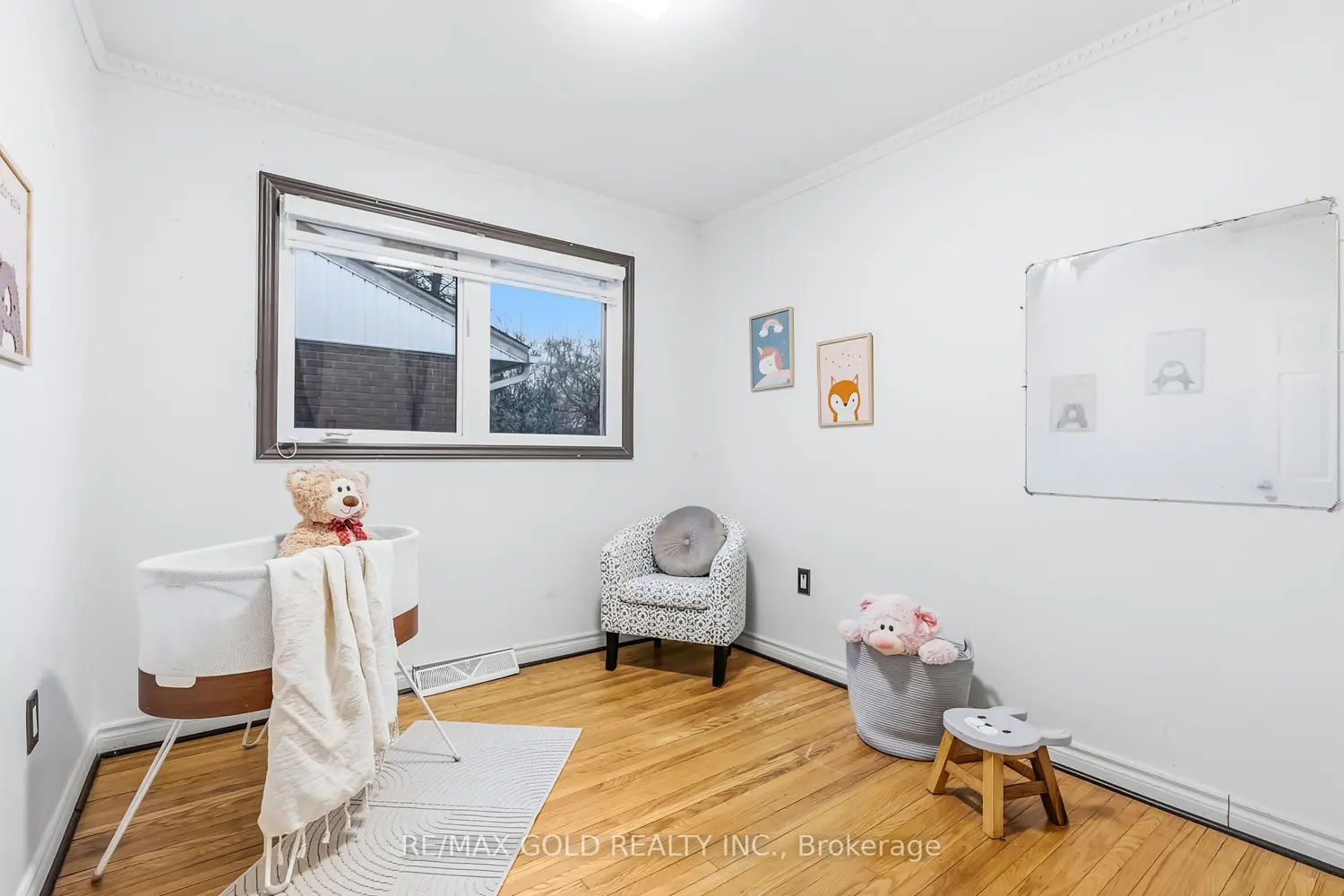 Additional image 12 of 5921 Scott Street