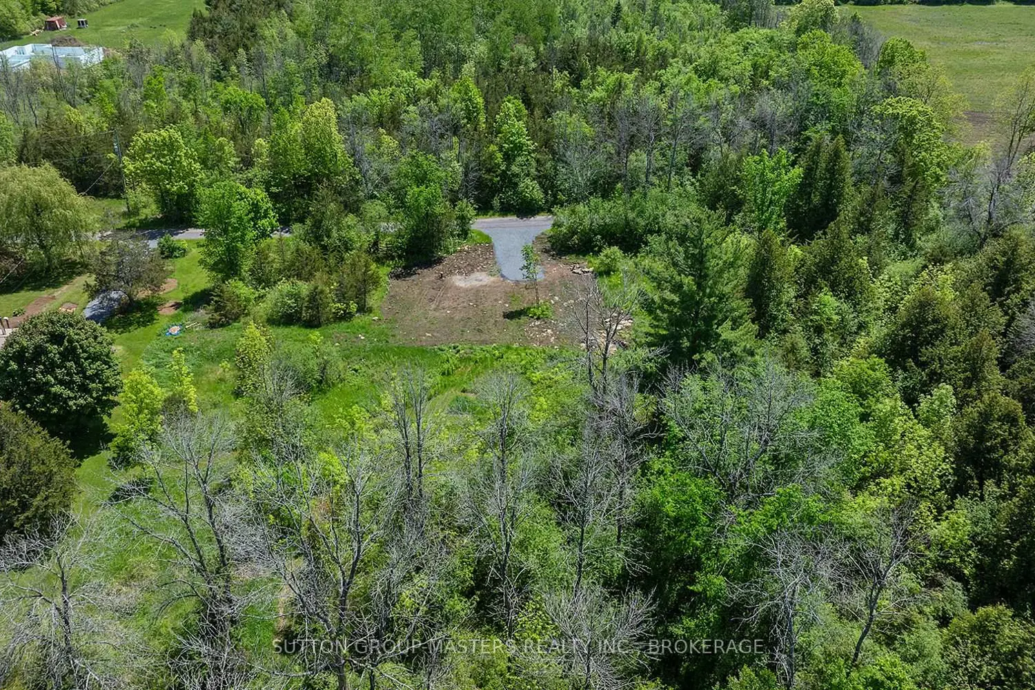 Additional image 15 of 103 Estis Road