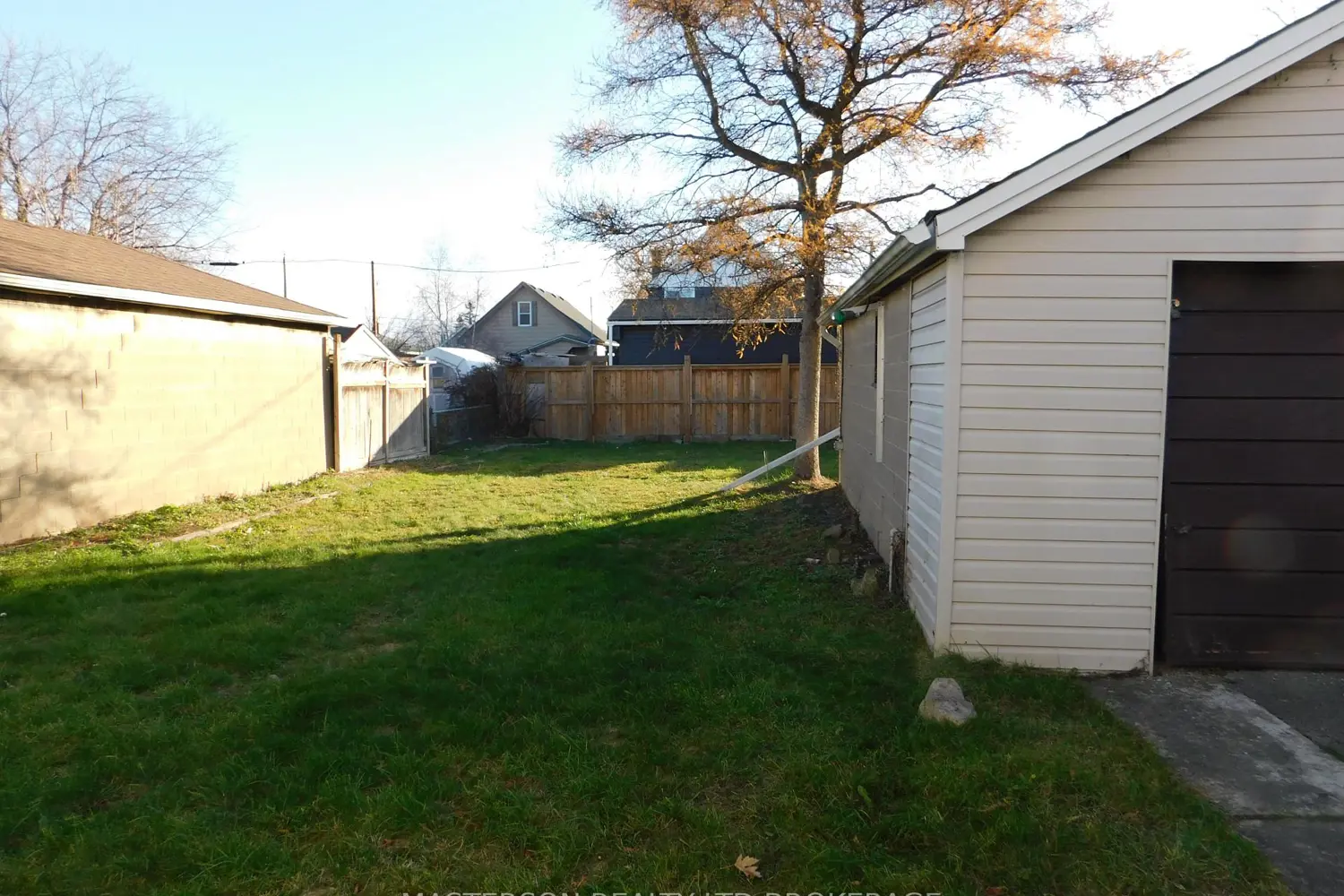 Additional image 18 of 4096 Dyson Avenue