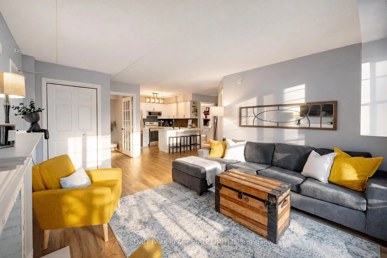 Additional image 5 of 2055 Appleby Line 306