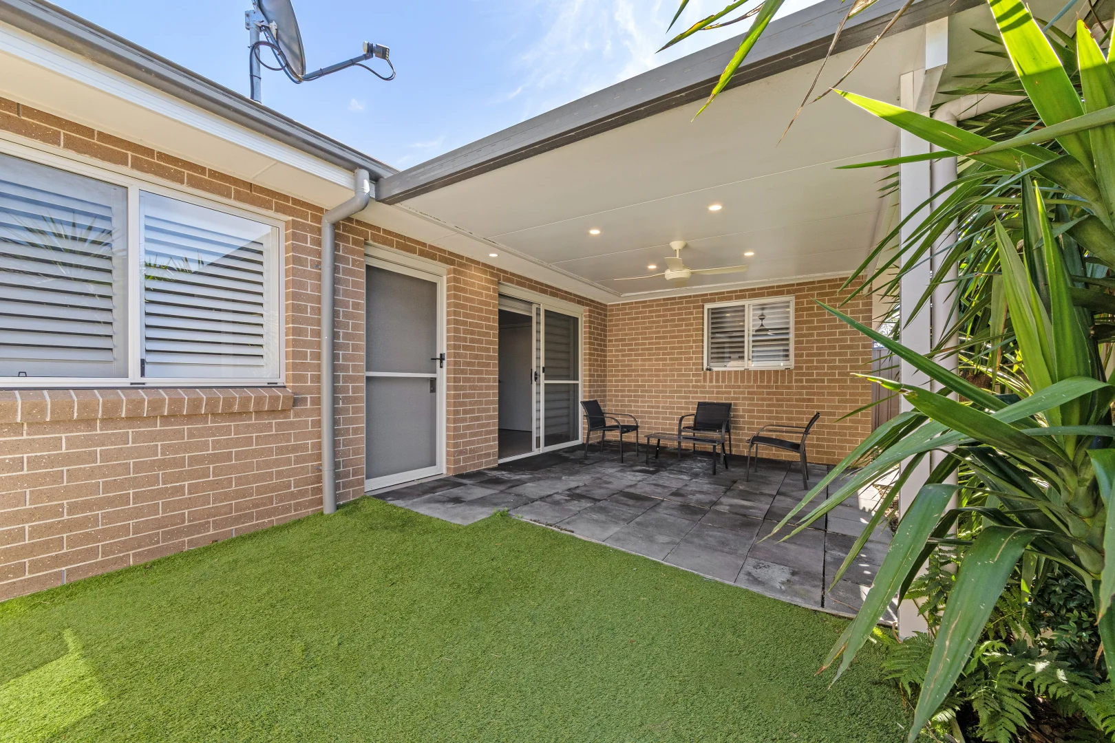 Additional image 8 of 9/13 Skyline Street, Gorokan NSW 2263