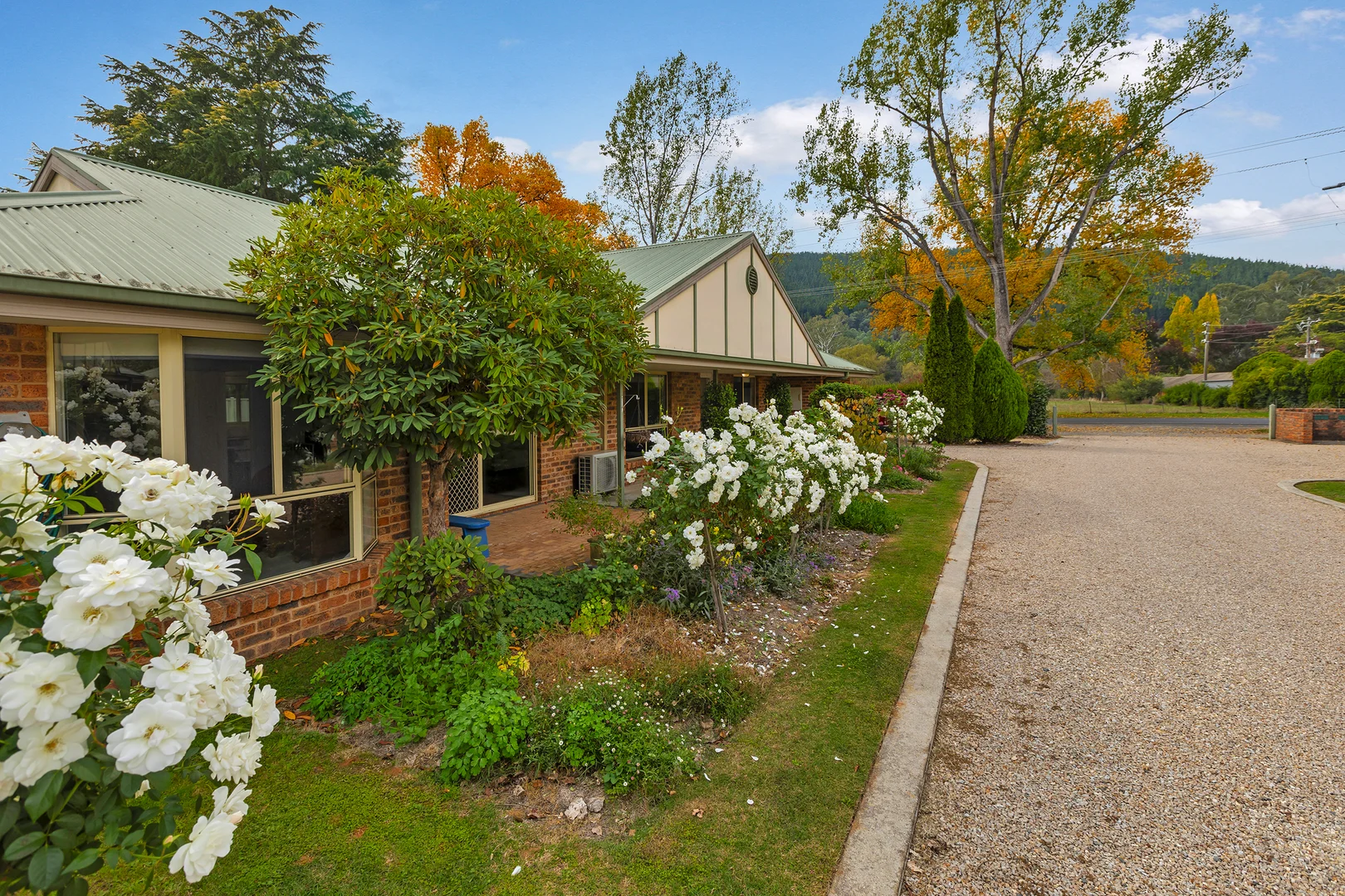 Additional image 2 of 1/8 Gavan Street, Bright VIC 3741