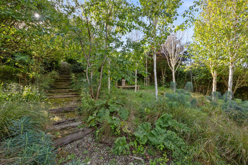 Additional image 46 of 8 bed semi-detached house for saleThe Green, Rottingdean, Brighton, East Sussex BN2