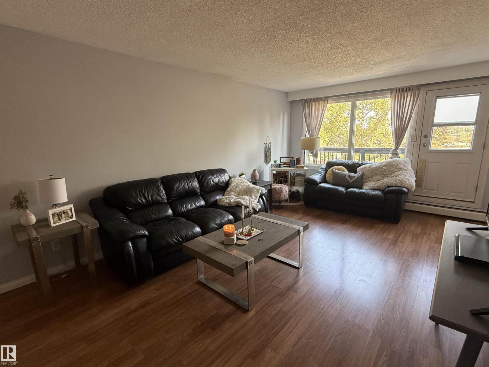 Additional image 3 of 207-7815 159 Street NW, Edmonton, AB, T5R2E1