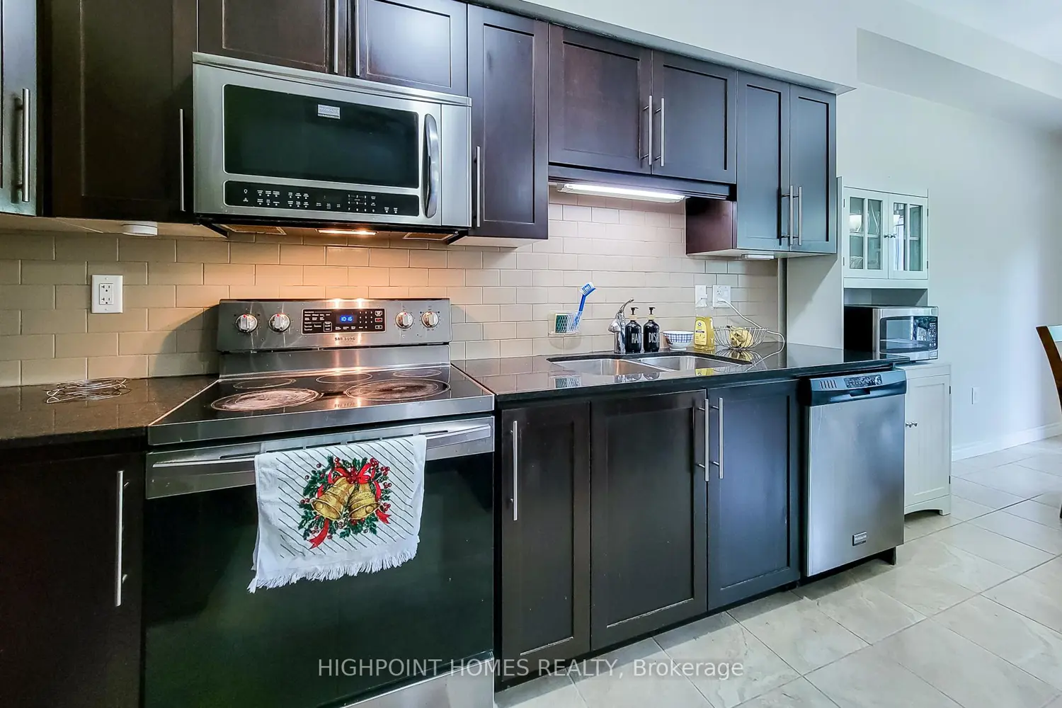 Additional image 12 of 6 Chestnut Drive 15