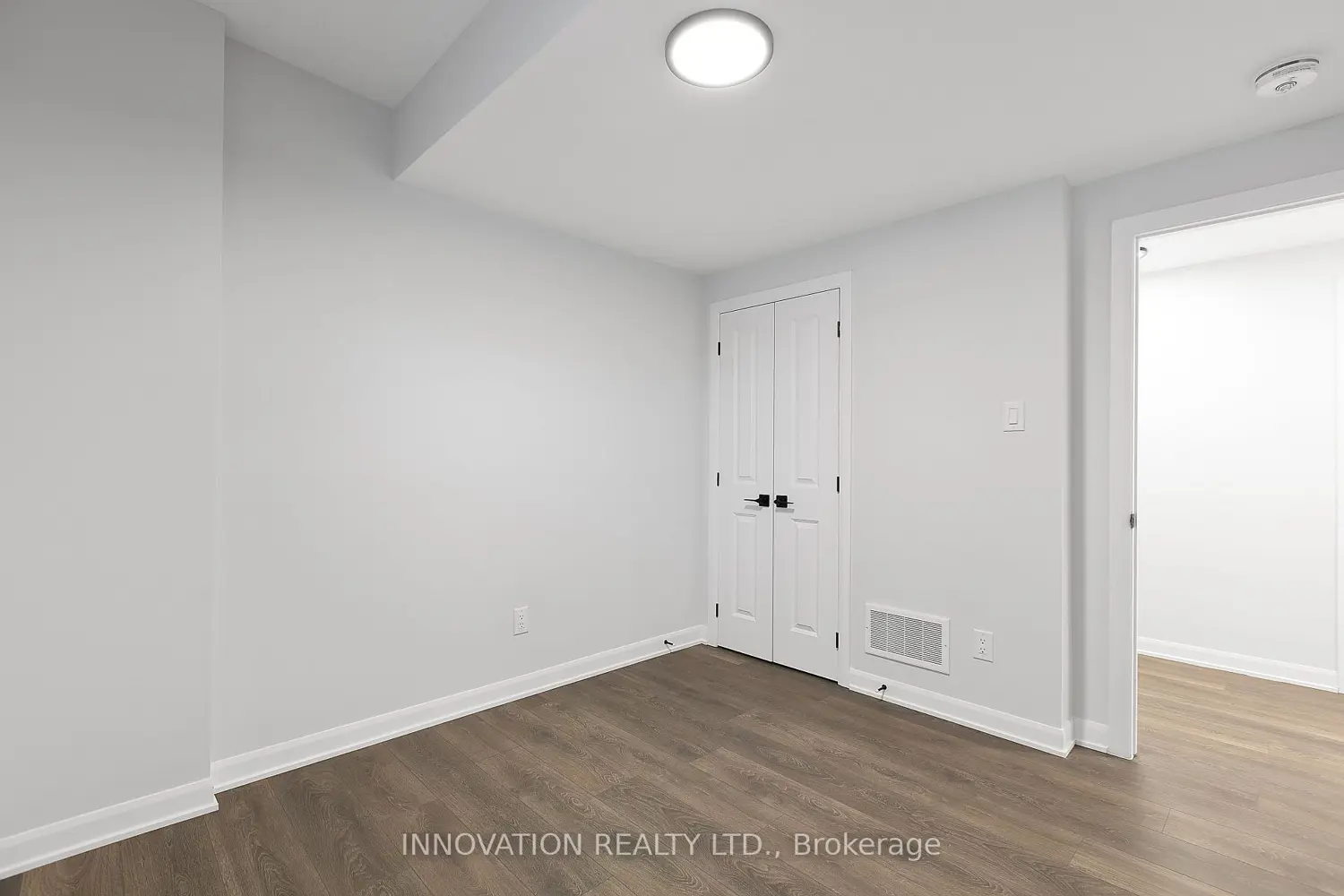 Additional image 15 of 301 Glenroy Gilbert Drive 32