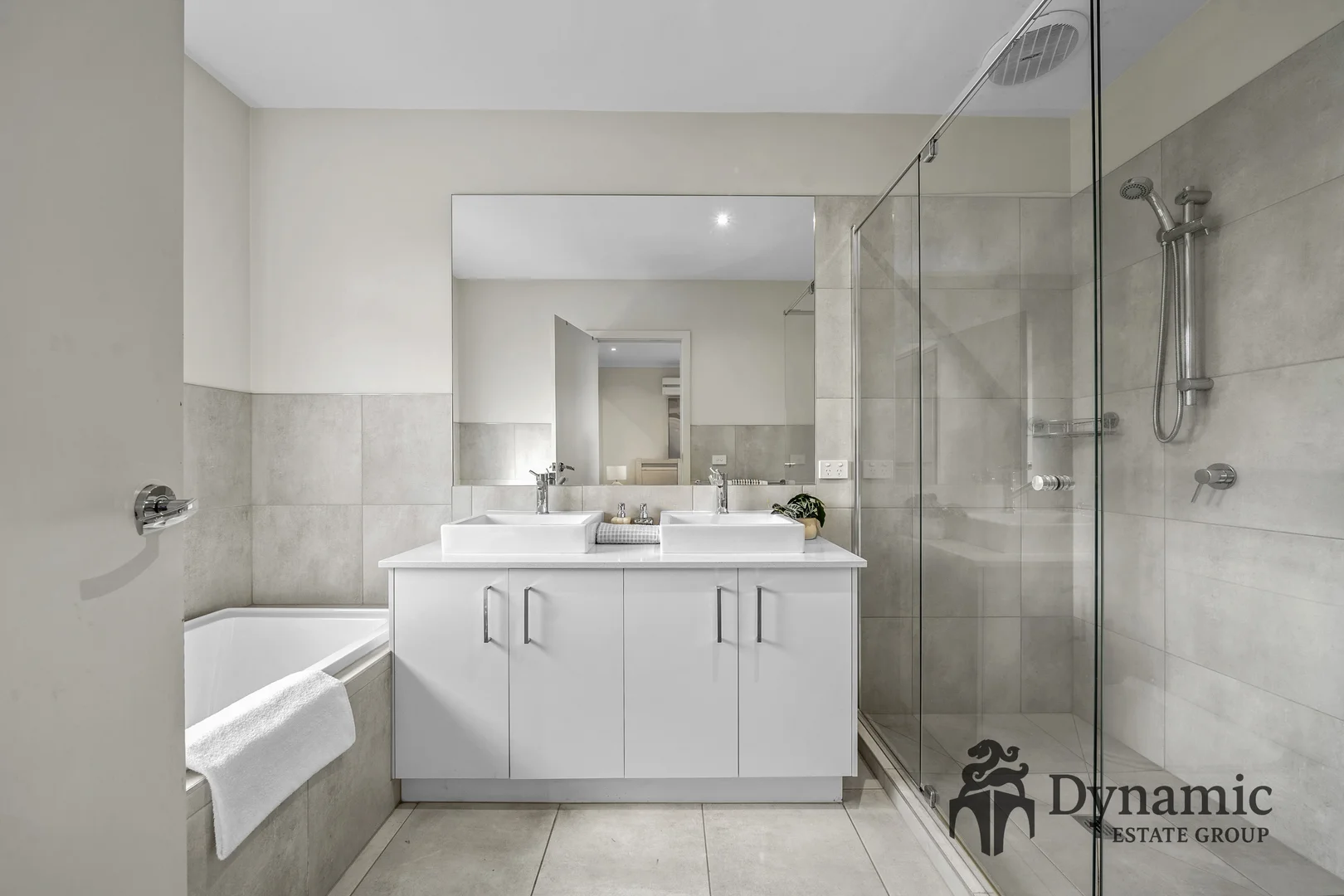 Additional image 15 of 2/8 Canara Street, Doncaster East VIC 3109