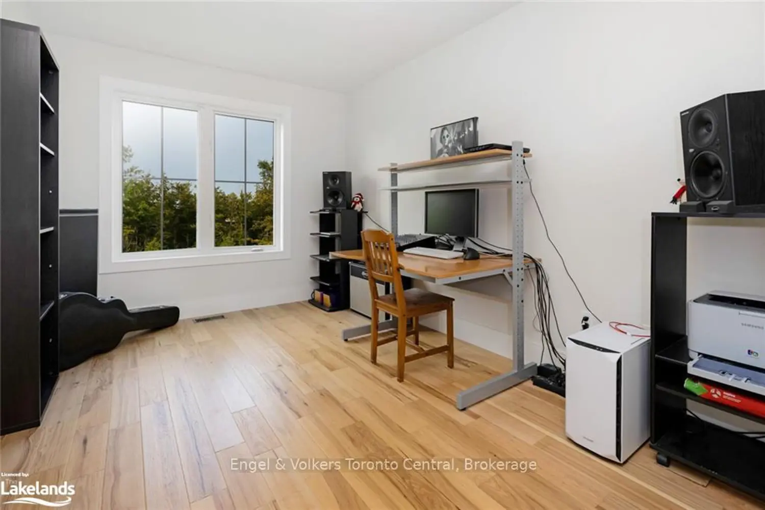 Additional image 5 of 364 Yellow Birch Crescent