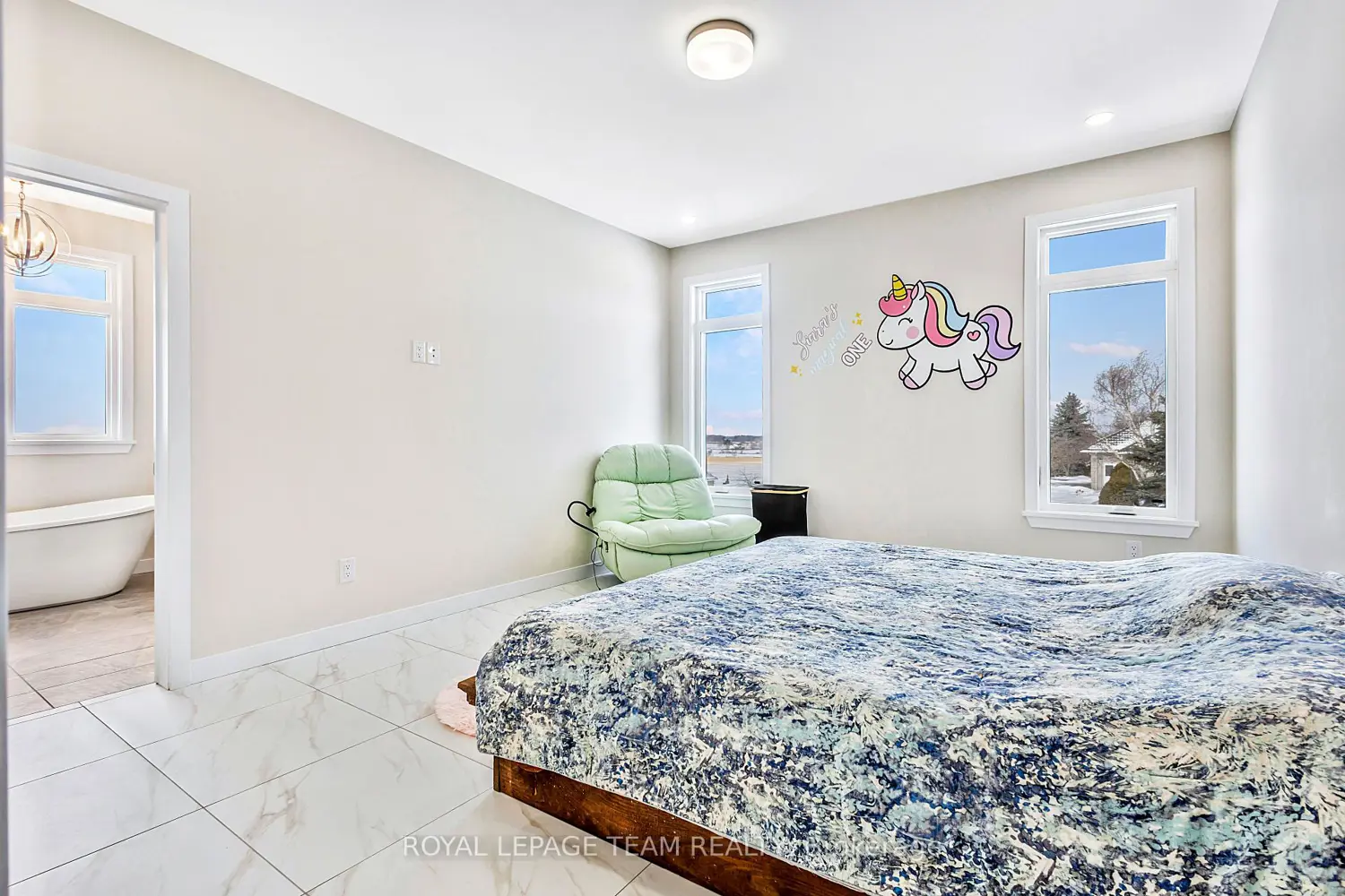 Additional image 9 of 224 Trudeau Crescent