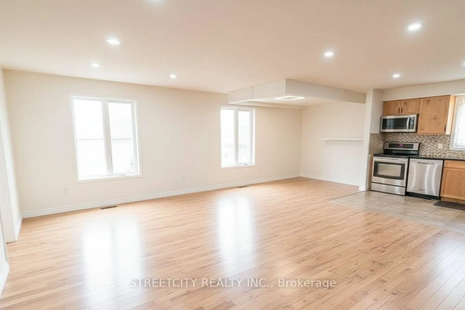 Additional image 4 of 43 Renny Crescent