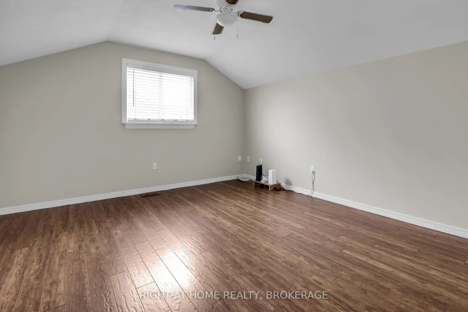 Additional image 18 of 4423 Dennis Avenue