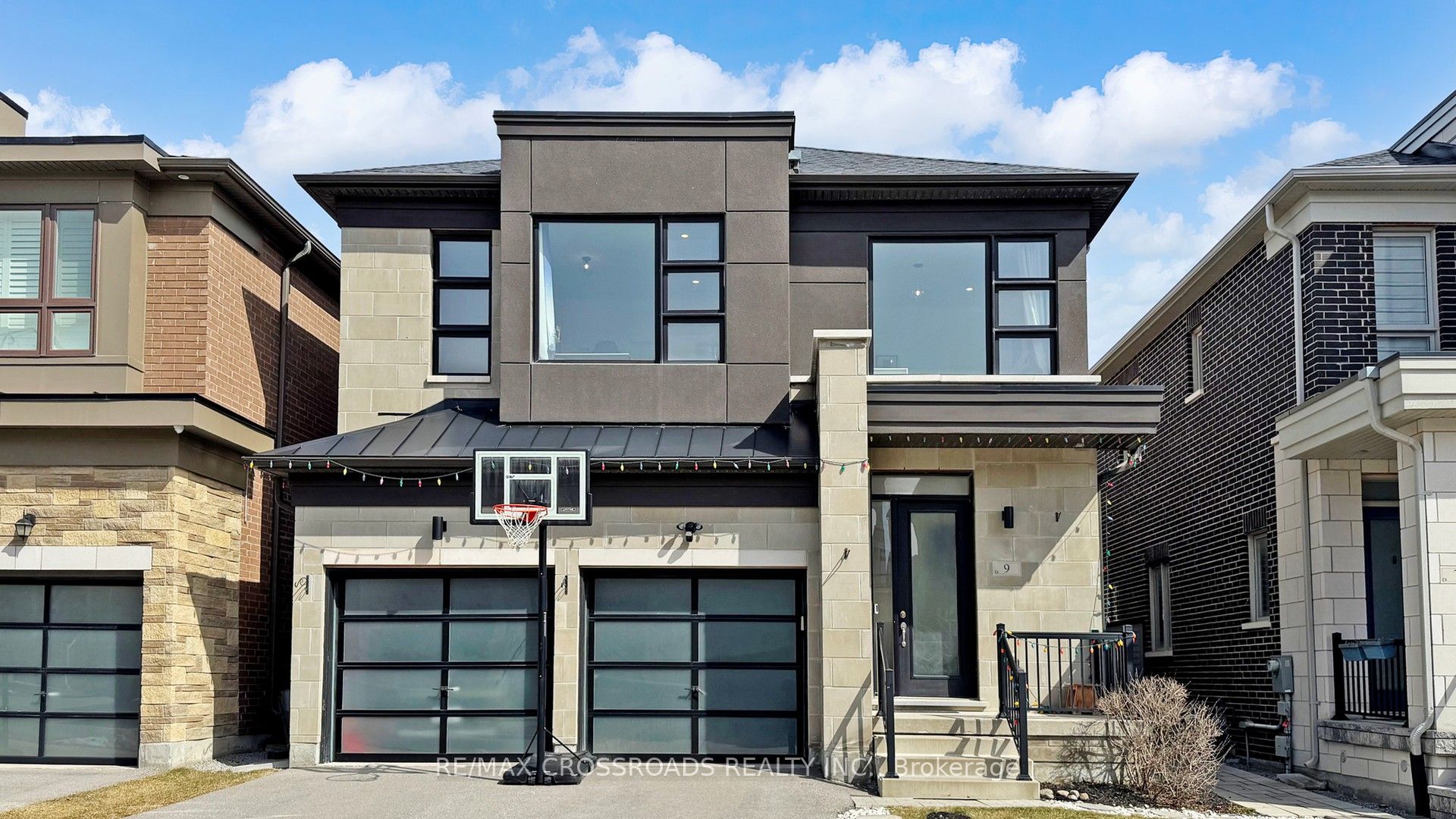 9 Elder Street, Richmond Hill, ON, L4S 0H2