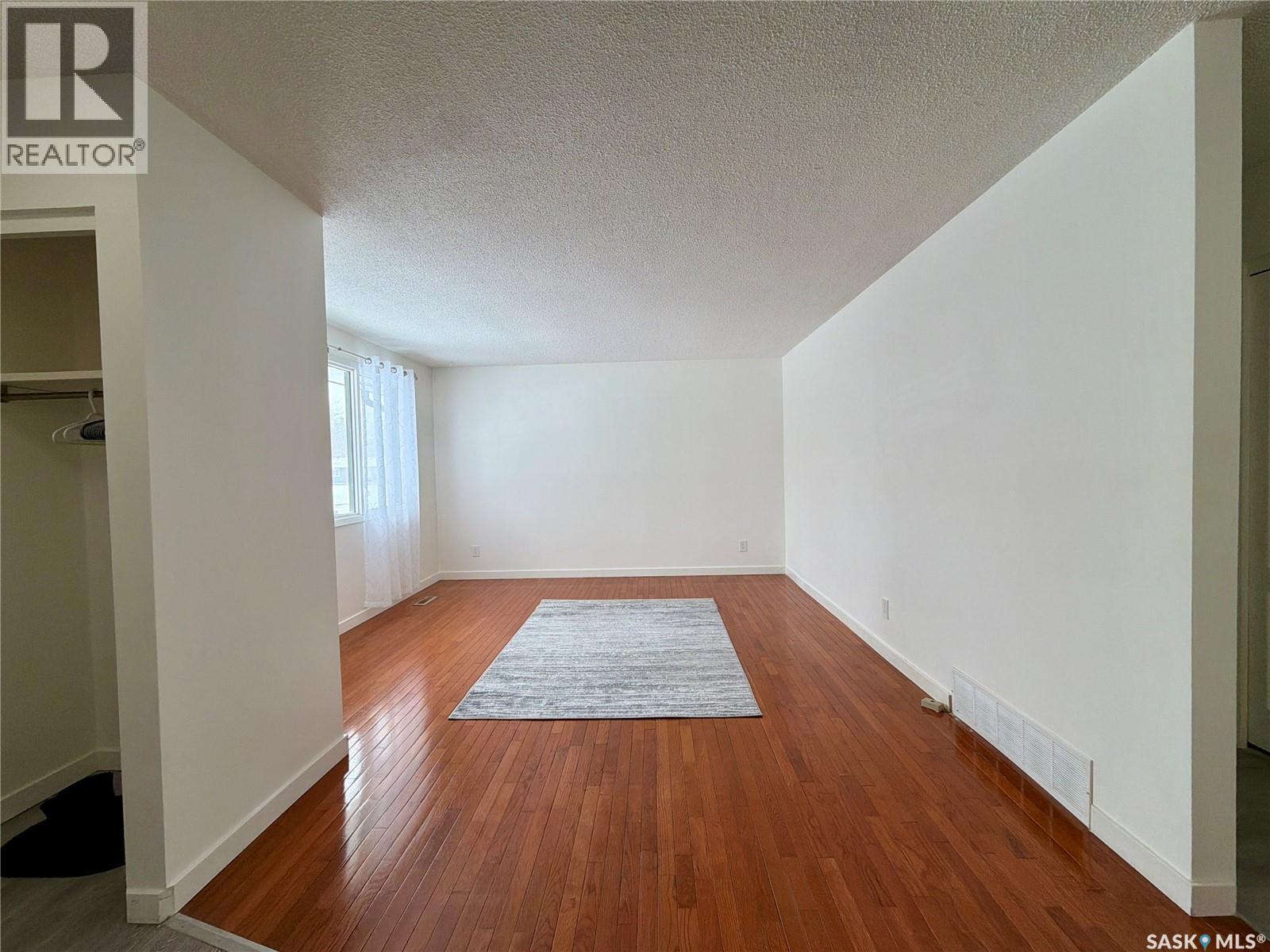 Additional image 4 of 819 Broad Street N, Regina, SK, S4R6C7